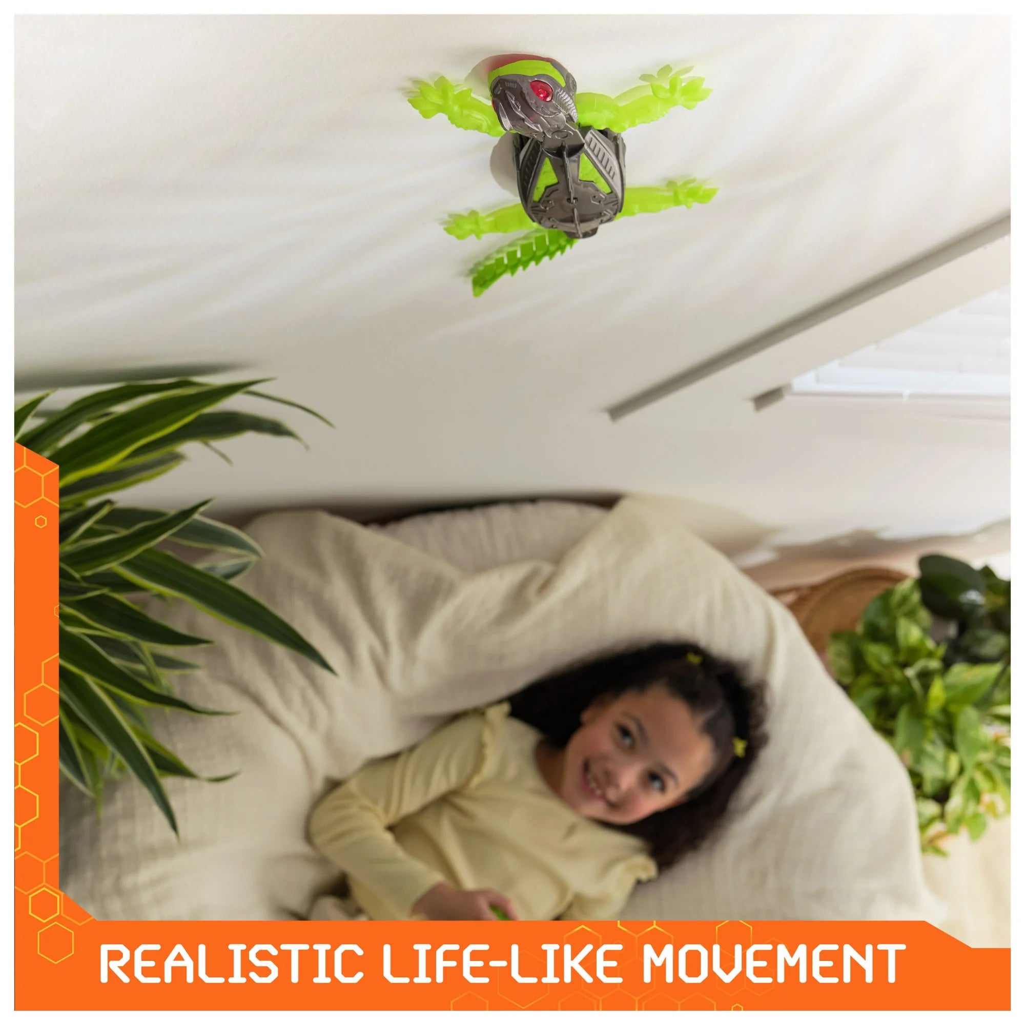 Ven Bots RC Wall Climbing Lizard Robot Toy | Remote Control Gecko That Crawls Floors & Climbs Wall