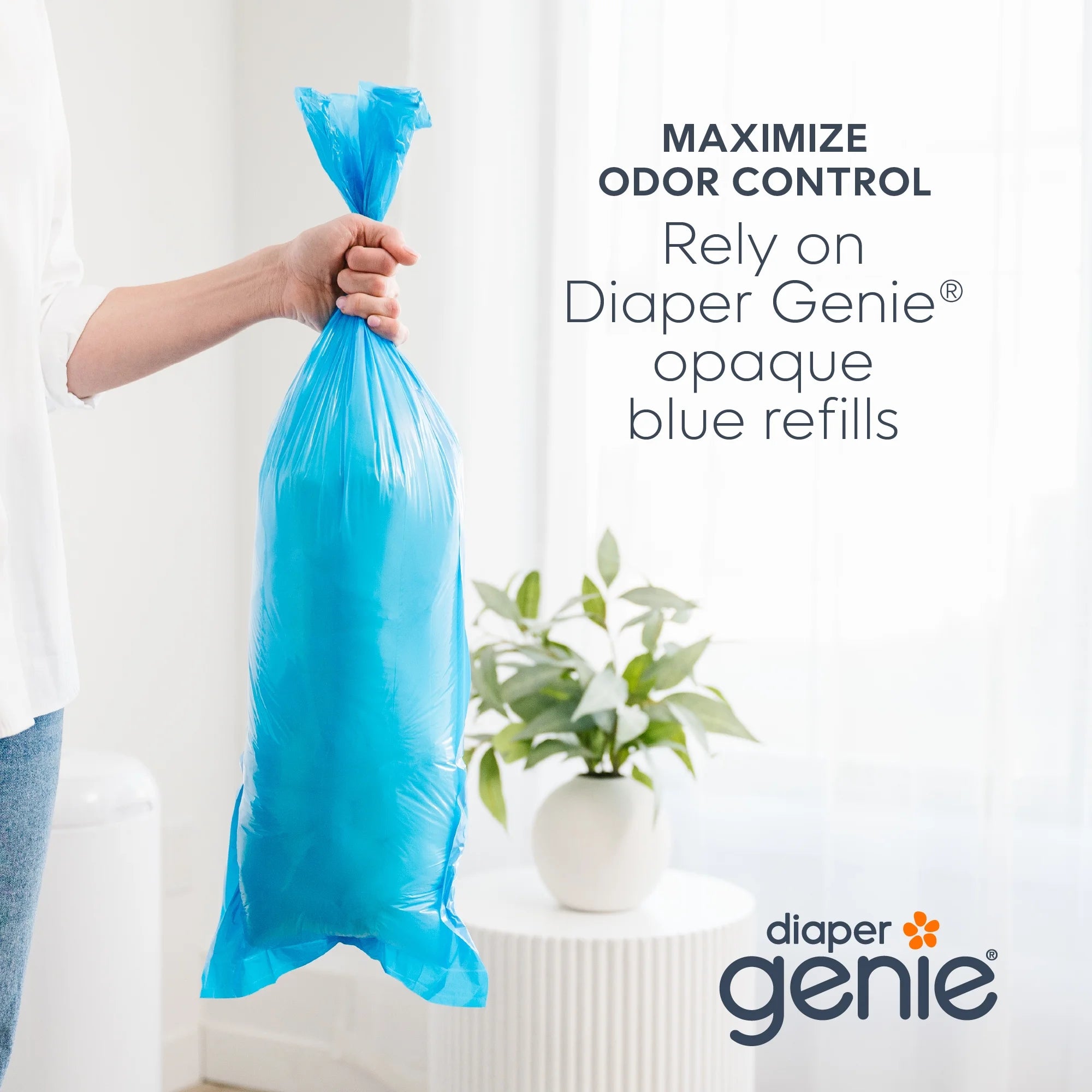 Diaper Genie Diaper Pail Easy Roll Refill with 18 Bags, Holds up to 846 Newborn Diapers