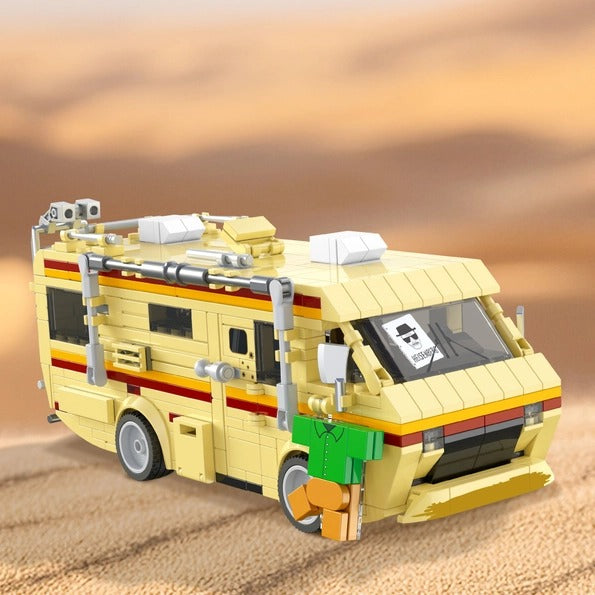 Breaking Bad Walter White's RV Building Set, 477 Pieces