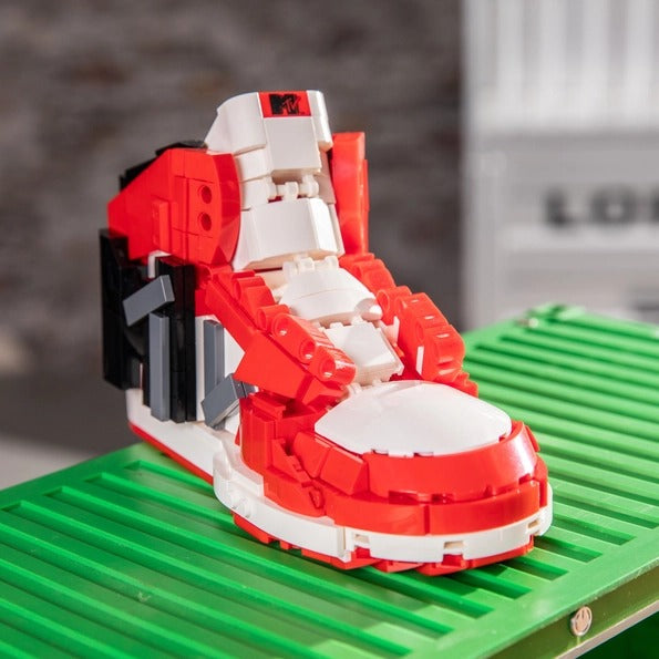 MTV High Top Sneaker Building Set, 80s Decor 562pc