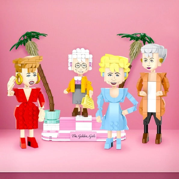 BrickCraft The Golden Girls Character Building Set – 734 Pieces